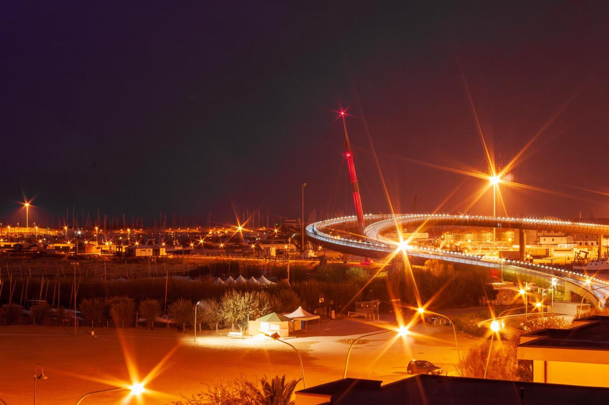 "Casa Incantevole" Fronte Mare Pescara - Appartamento Via Buozzi Εξωτερικό φωτογραφία