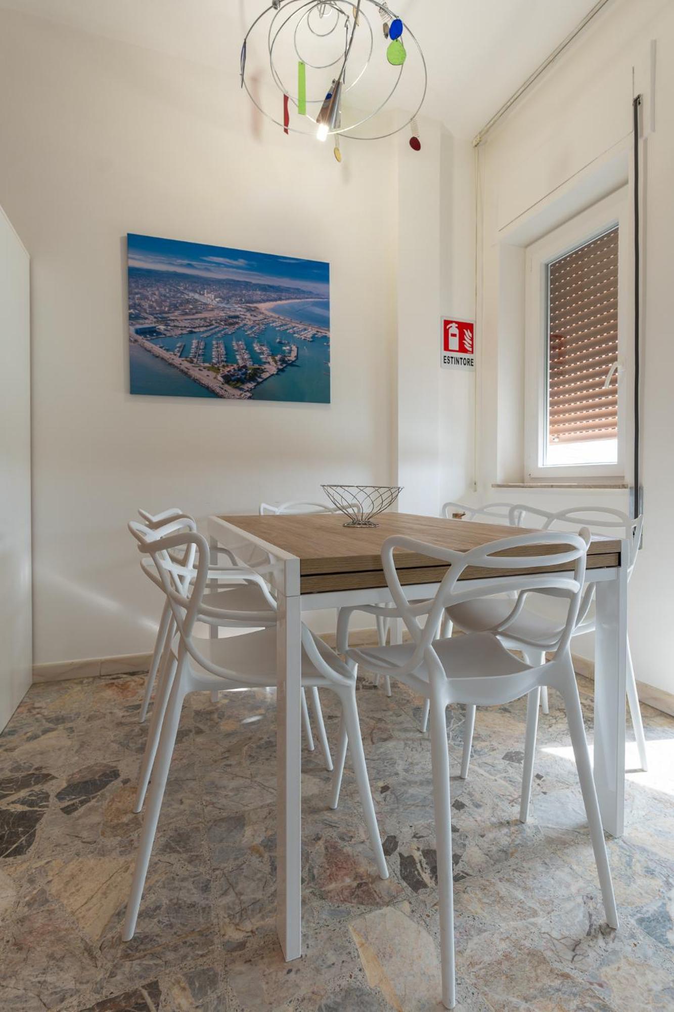 "Casa Incantevole" Fronte Mare Pescara - Appartamento Via Buozzi Εξωτερικό φωτογραφία